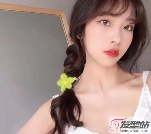 好看又简单的扎发发型甜美女生必备款款都减龄