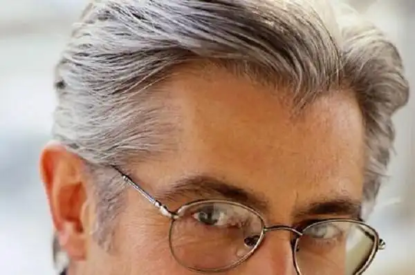 4,花白头发 — 聪明烦恼多,情绪自控差