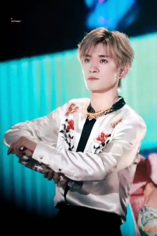 tfboys快本的信##易烊千玺眼眶好红