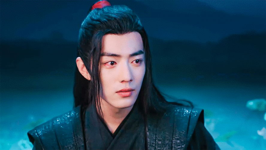 肖战古装和现代装,哪个更好看!