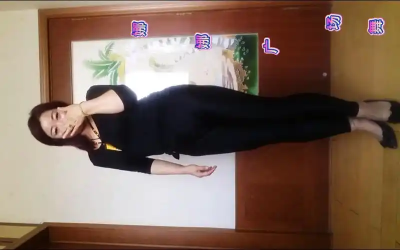 凌晨下班到家,娜娜广场舞