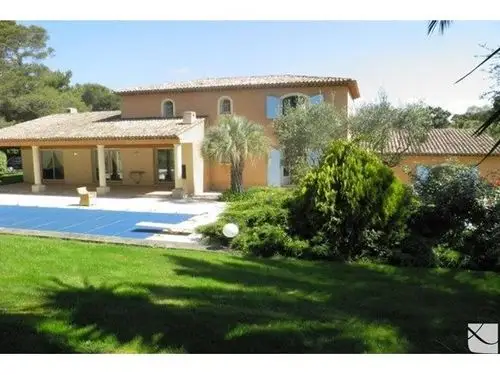 博尔默勒米莫萨,5室5卫