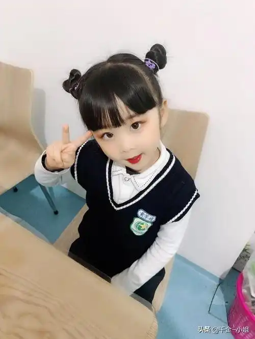 最近哪吒发型火了小赵为宝妈们演示这款发型的手法不学太亏了