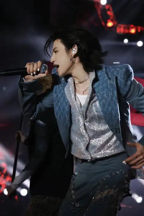 小鬼贵阳音乐节舞台##小鬼演唱会前最后一场音乐节