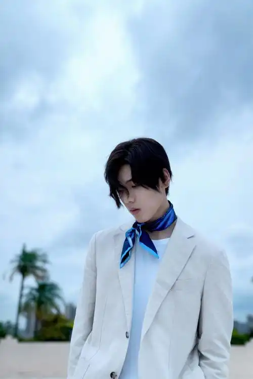 #异触吉发##电影拯救嫌疑人#