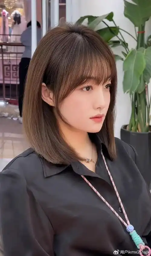 修颜锁骨发,自然之美等你来试|修颜|锁骨|发型_新浪新闻