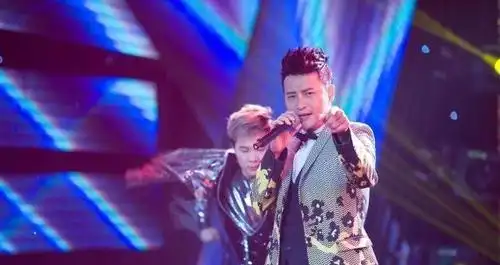 苏有朋约饭陈志朋吴奇隆,88年成立的小虎队,仍旧是很多人的回忆