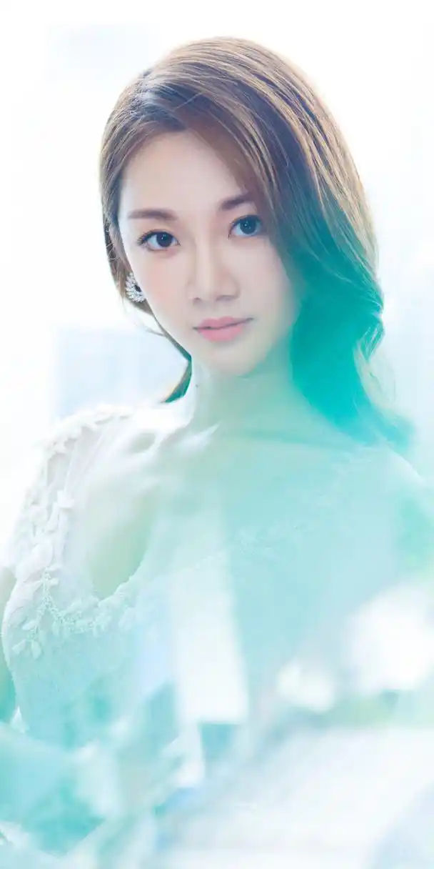 苗苗,气质纱裙甜美写真壁纸