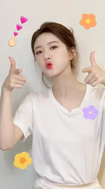 赵露思好萌啊##赵露思托脸照