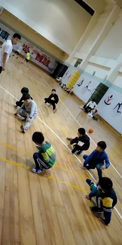 天湖艺术班—篮球班