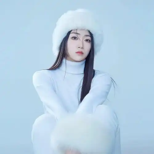 白天鹅躲不过癞蛤蟆  恋特特:东北烟嗓姑娘,擅长流行,民谣, - 抖音