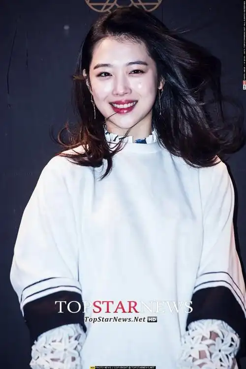 所有正在心情不好的人 都可以进来看看治愈的崔雪莉的笑容