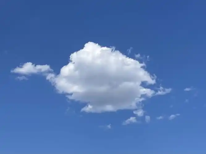 好可爱,云朵像奔跑的鸵鸟!北京今天现高颜值蓝天