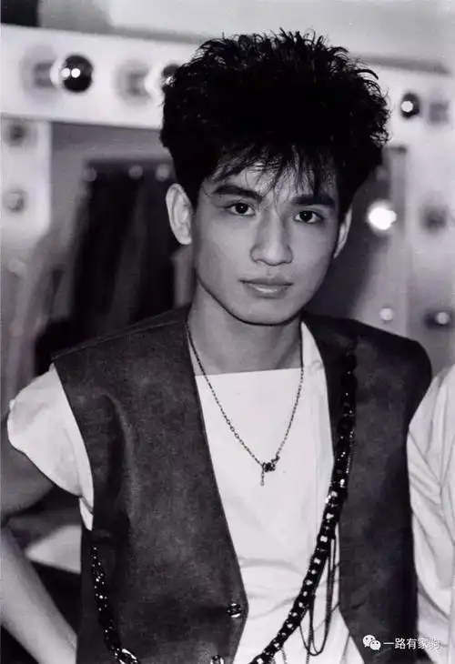 歌手叶世荣个人资料