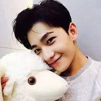 一笑倾城杨洋帅气头像