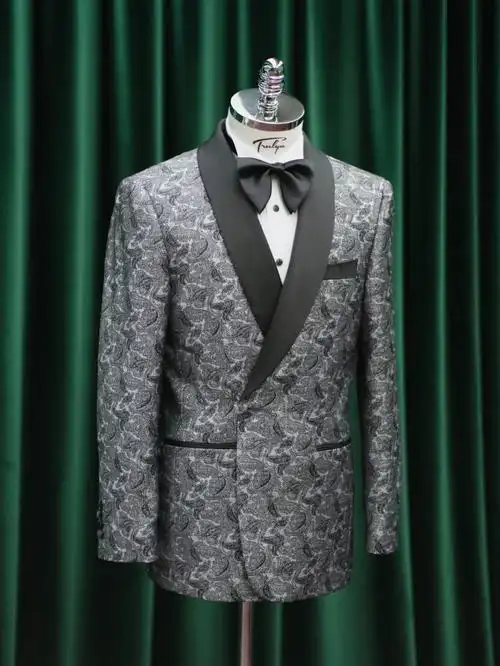 沈阳西装定制客定礼服