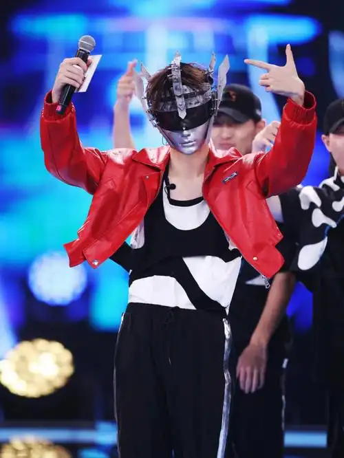 蒙面舞王赛棱斯innorthnode2021aw