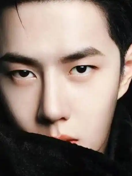 娄烨是比较原始的美,从黑土地长出来的莽撞,野蛮生长的茁状,而程耳的