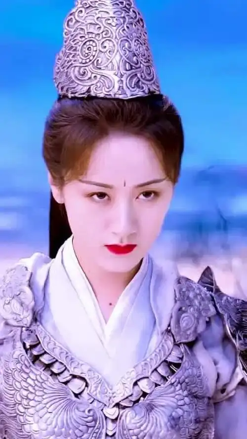 不负璇玑亦不负战神,袁冰妍刚柔并济的好演员