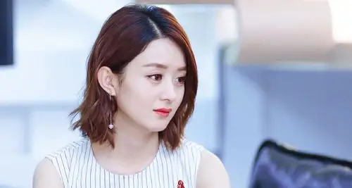 赵丽颖的小卷毛火了这款波波头发型减龄又时髦看了好想剪短发