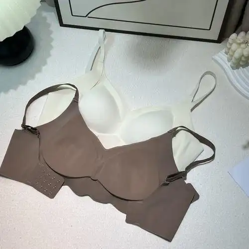 揭阳地区的淘宝集市"coinono",所属主分类"女士内衣/男士内衣/家痉