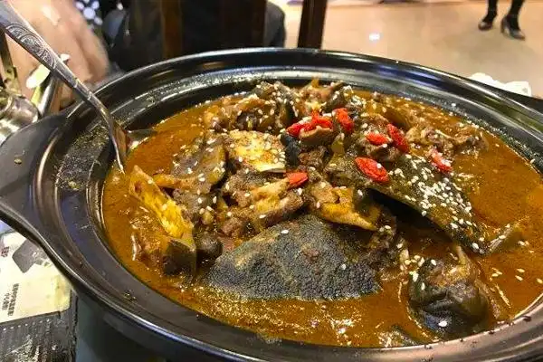 武汉大圣甲有几家分店 武汉大圣甲总店在哪里