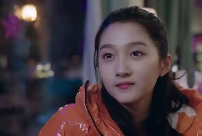 关晓彤的电视剧(关晓彤本色出演北京妞)