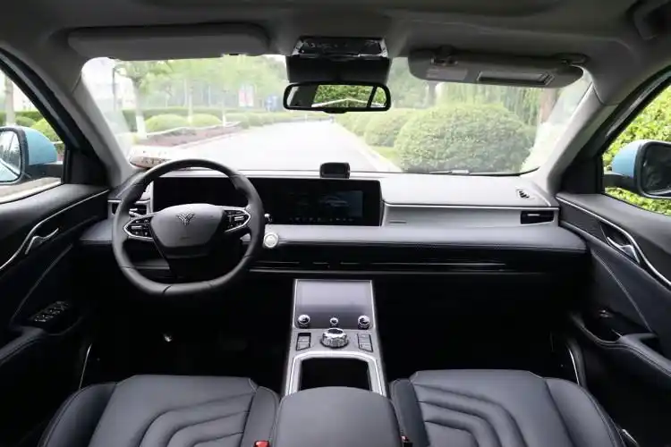 哪吒u试驾体验,于无声处听惊雷_汽车消费网