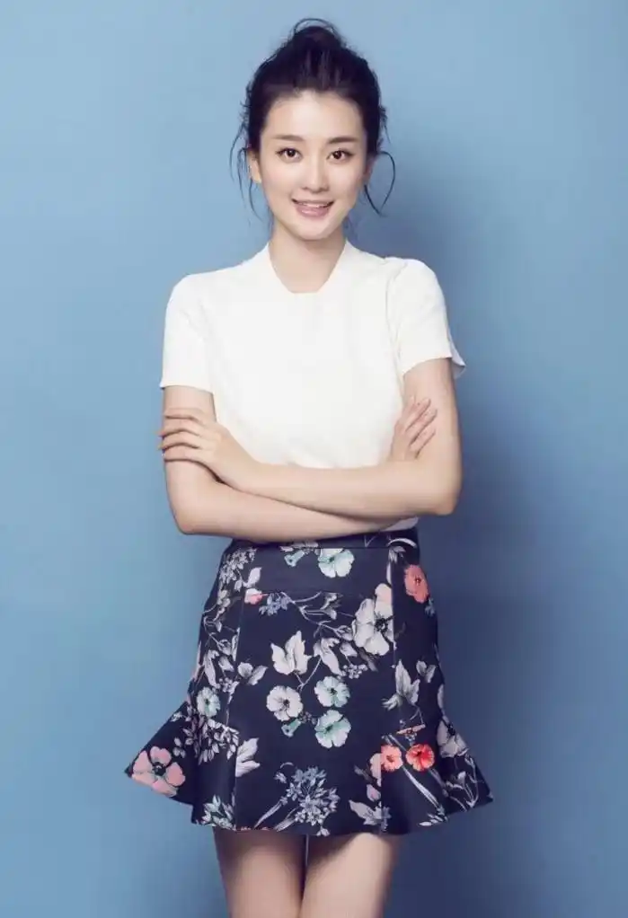 许龄月《归去来》抢眼惹争议!演技或有待磨练,颜值咋还被吐槽?