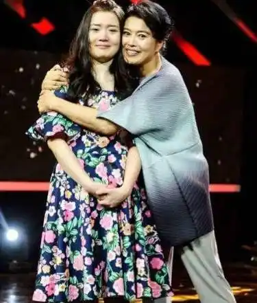 18年前,离过两次婚,又被孙红雷分手,6夺影后的丁嘉丽?