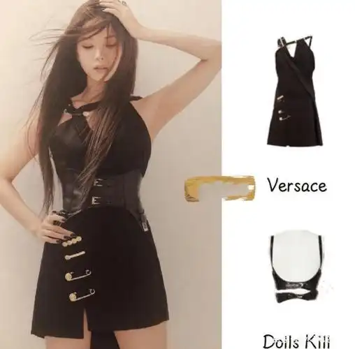 jisoo穿渔网袜都挤不出赘肉,不愧是粉墨门面担当,这腿绝了!