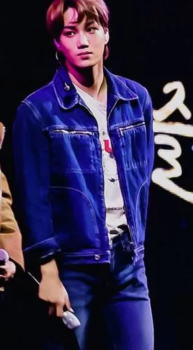 金钟仁 帅气牛仔装 舞蹈爆发力十足