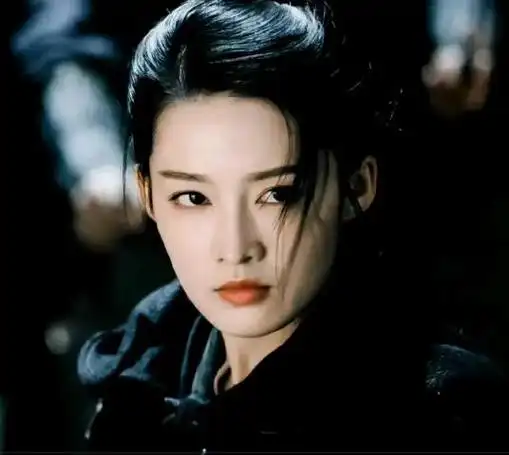 李沁曾舜晞,1女4男be美学巅峰之作,网友:武侠版长相思!