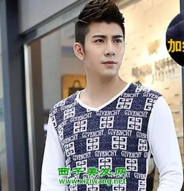 头型尖的男生短发发型 让尖头变圆润