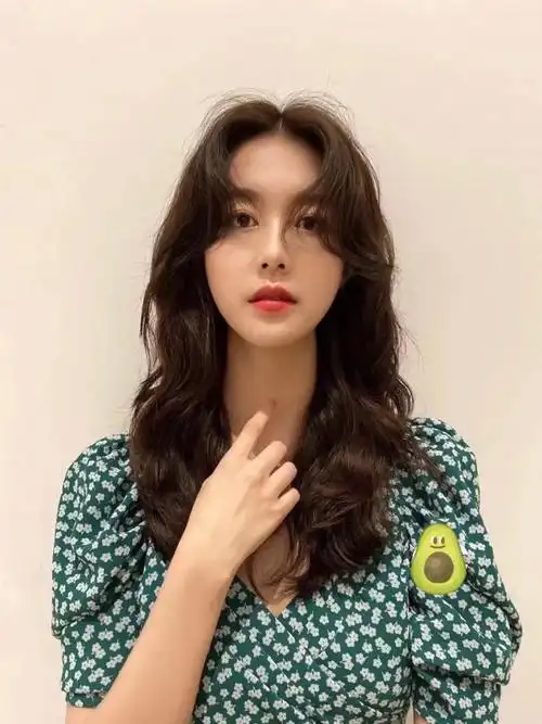 韩式蛋蛋卷烫发女生中长发烫发推荐