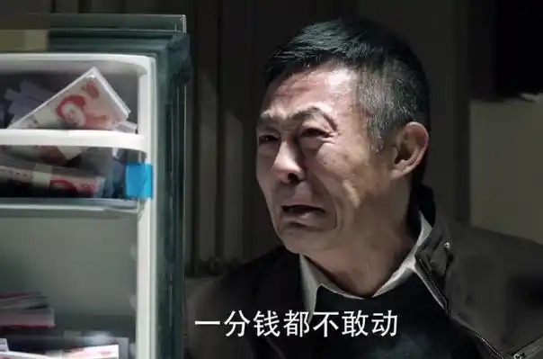 倪妮连晒30张自拍!庆祝《消失的她》票房破30亿