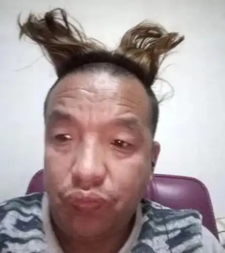 在找男朋友这一块也是看颜值的,都说女生内敛,做事情没有男生那么浮夸