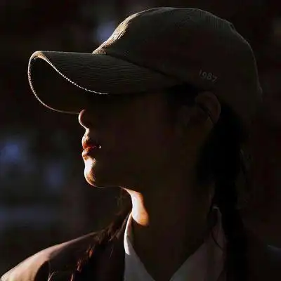 男生头像颓废伤感头像,你的眼是最美的星辰-男生头像