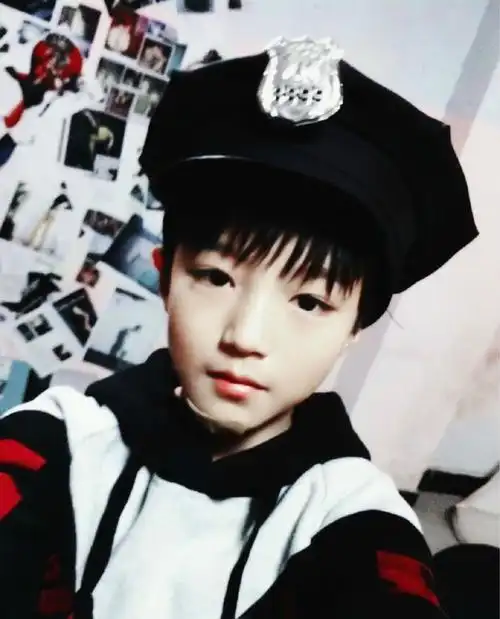 王俊凯以前的样子!