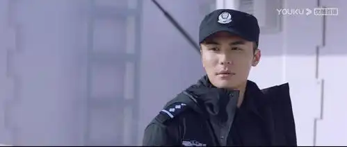 束队与小夏记者的情感好纠结束队别怂啊