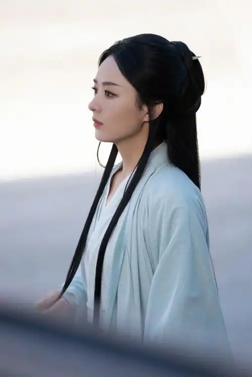 这么素还这么清丽好看你永远可以相信赵丽颖的古装我们沈璃就是最美的