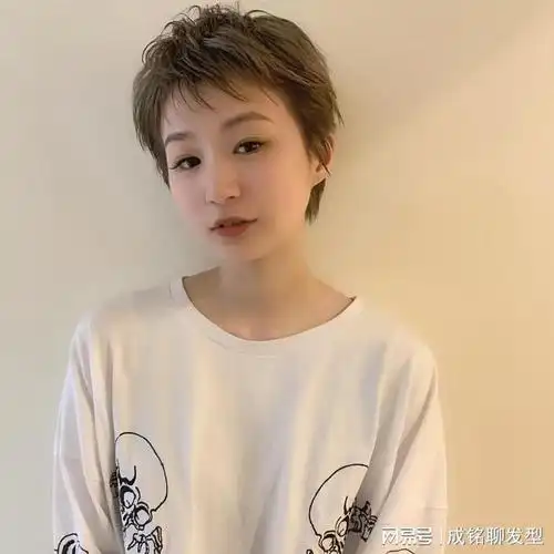 适合瓜子脸女生的短发发型有哪些?这8短发,一款比一款好看