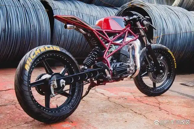 一代人的回忆 铃木两冲神车ax 100改装欣赏