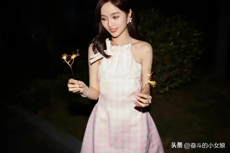 吴宣仪图片 最美 仙女(吴宣仪的神仙颜值图片) - 依然情感网