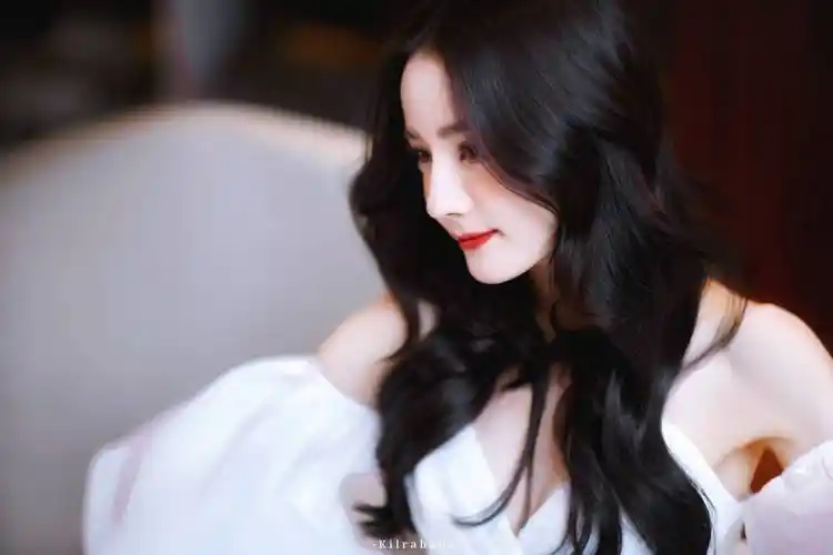 迪丽热巴白色仙女裙,今天是仙气飘飘公主迪_公主_迪丽热巴_白色