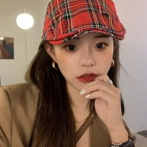 日系复古红色格子反戴前进帽女夏薄款贝雷帽辣妹小香帽子小众百搭