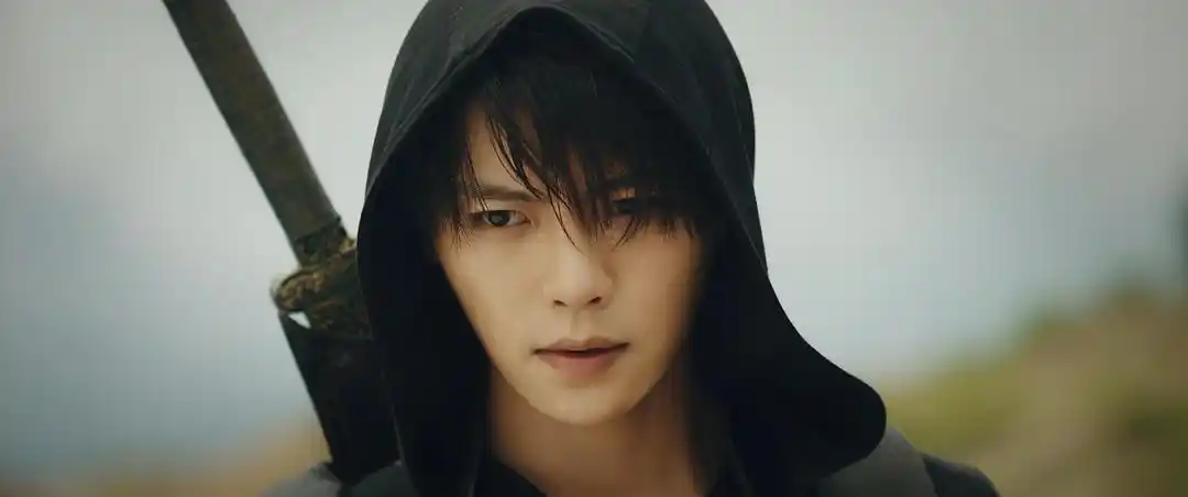 大家有没有觉得肖宇梁的小哥正面冷,侧面很温柔(加演技楼,.