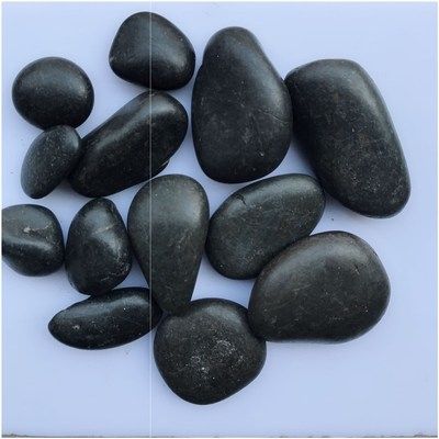 白色鹅卵石大图片