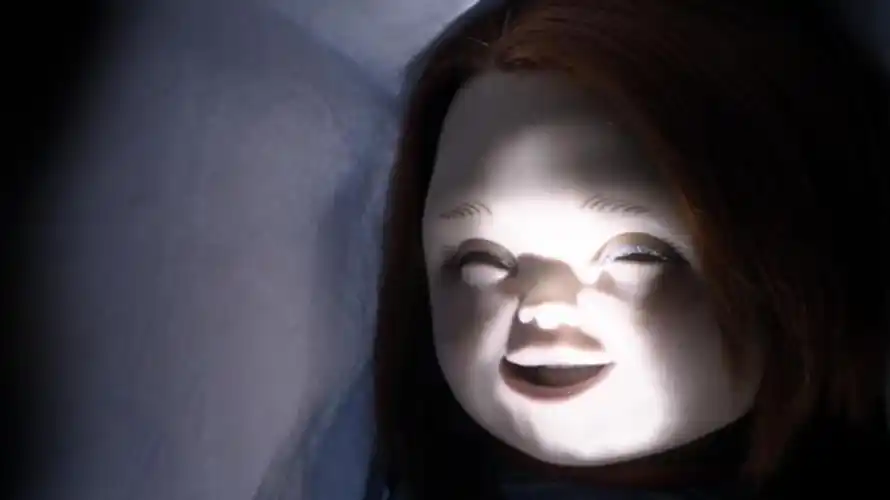 恐怖片图解【鬼木偶系列】恰吉成为鬼娃的前世今生《鬼娃的诅咒》2