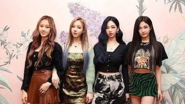 sm新女团出道宣传,柳智敏淡妆出镜甜美,中国成员没台词成工具人_视频